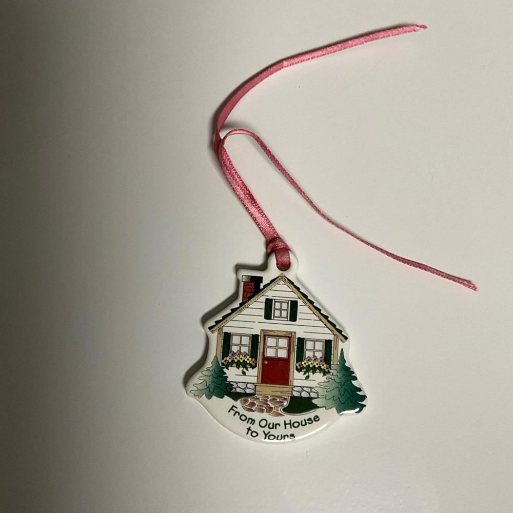 Longaberger Tie On